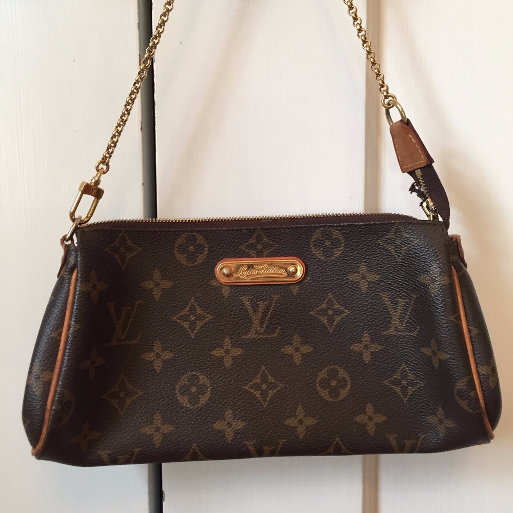Louis Vuitton Monogram Eva Clutch